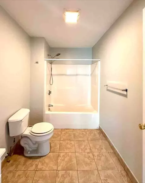 60 Franklin St, Worcester, MA 01608