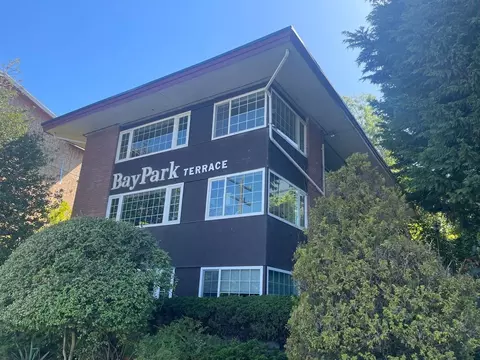 825 W Nickerson St, Seattle, WA 98119 photo 2