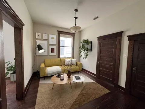 201 S Main St, Fort Worth, TX 76104