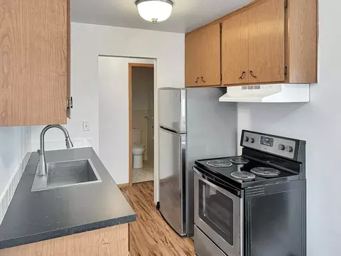 1765 Carroll Ave, Saint Paul, MN 55104