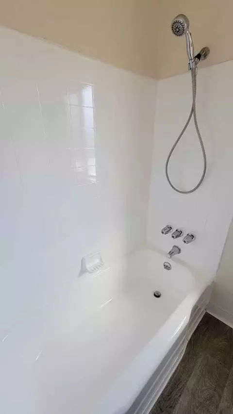 242 W Verdugo Ave, Burbank, CA 91502