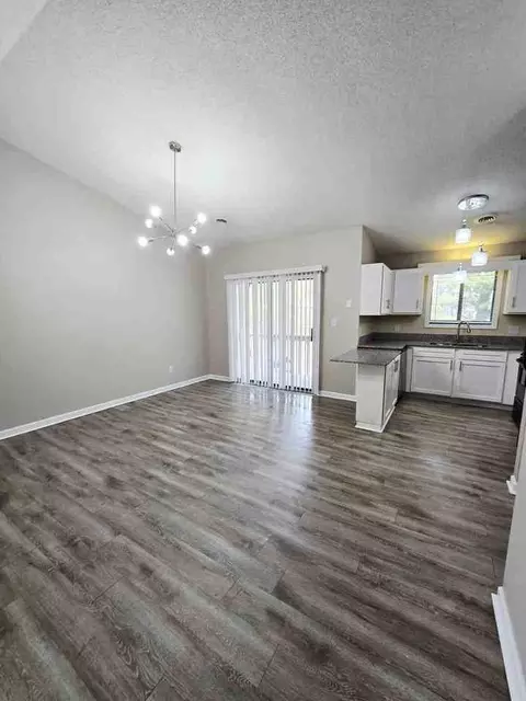 900 Cooks Valley Rd, Kingsport, TN 37664