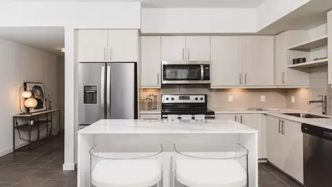 455 NE 24th St, Miami, FL 33137 photo 3