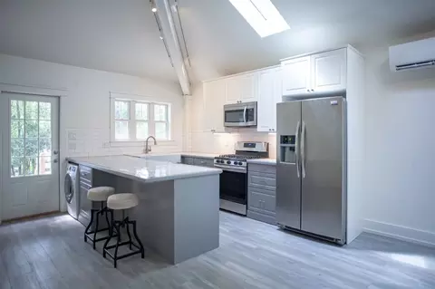 113 Barclay Rd, Chapel Hill, NC 27516