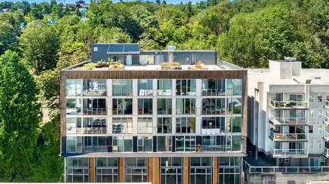1622 Aurora Ave N, Seattle, WA 98109