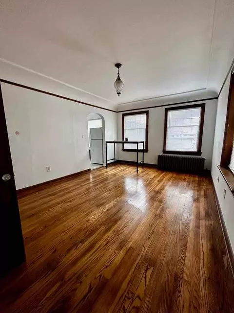 315 Summit Ave E, Seattle, WA 98102