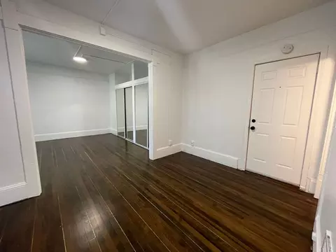 1717 12th Ave, Seattle, WA 98122
