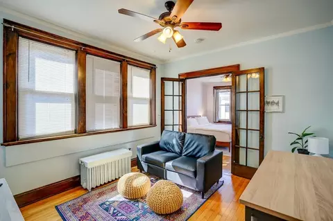 1253 Williamson St, Madison, WI 53703