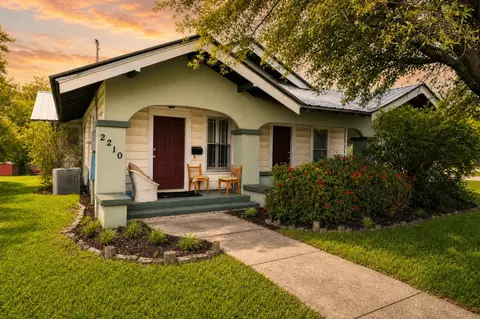 2001 Brady Ave, Brownwood, TX 76801