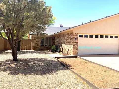 9818 Jordan Ave, Lubbock, TX 79423