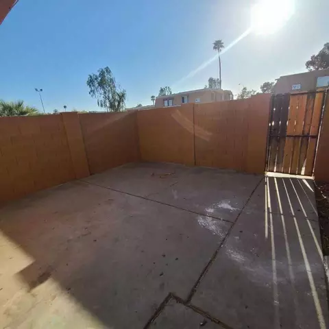Multiple, Phoenix, AZ 85040
