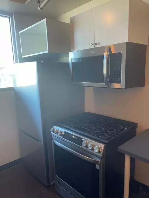 701 Shadow Ln, Las Vegas, NV 89106