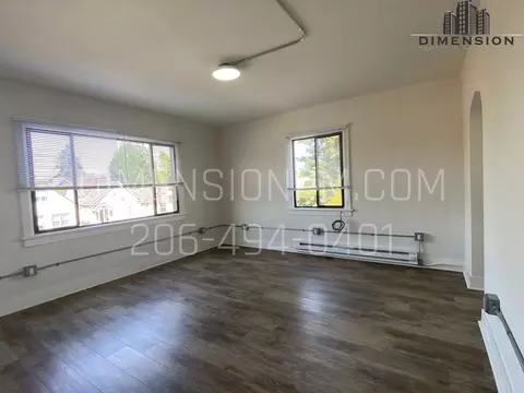 2331 Rockefeller Ave, Everett, WA 98201