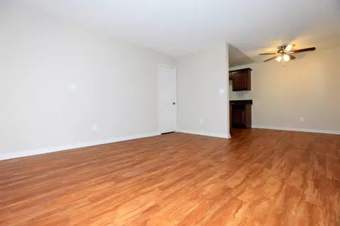 10229 Ashwood St, Lakeside, CA 92040