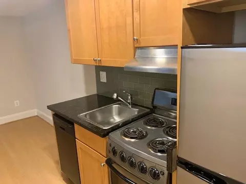 1743 P St NW, Washington, DC 20036