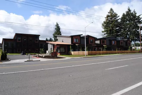 6909 NE 63rd St, Walnut Grove, WA 98661