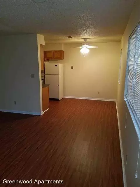 2439 Green River Rd, Henderson, KY 42420
