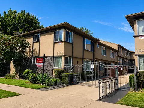 1849 Garfield Pl, Los Angeles, CA 90028