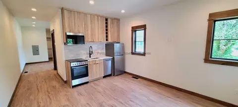 824 S 8th Ave, Bozeman, MT 59715