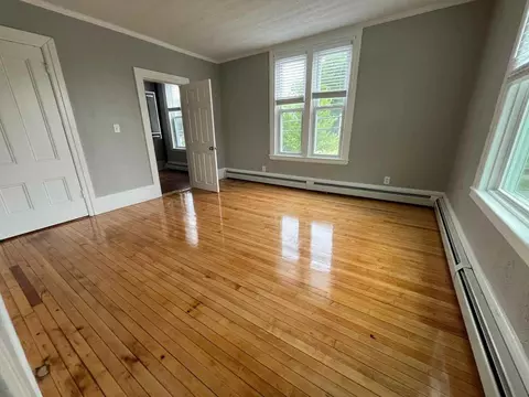 85 Summer St, Haverhill, MA 01830