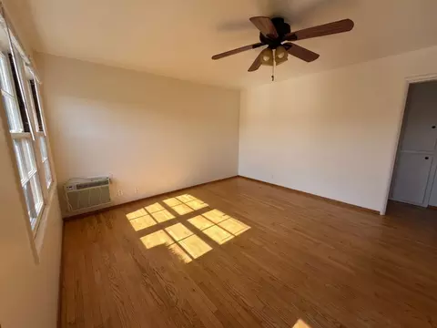 1734 E Palmyra Ave, Orange, CA 92866