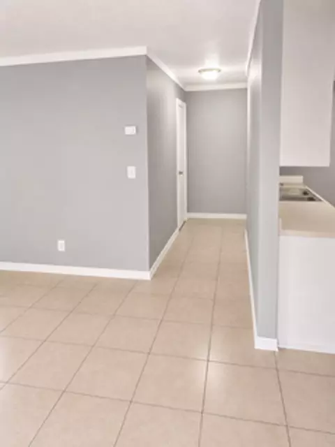 7326 Kester Ave, Van Nuys, CA 91405