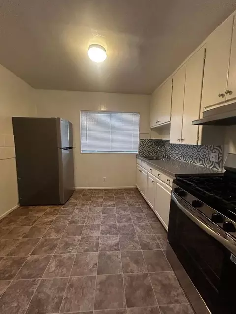 11222 Pangborn Ave, Downey, CA 90241 photo 2