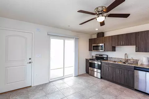 1880 Swanson Ave, Lake Havasu City, AZ 86403