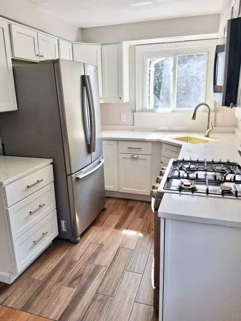 50 Job St, Providence, RI 02904