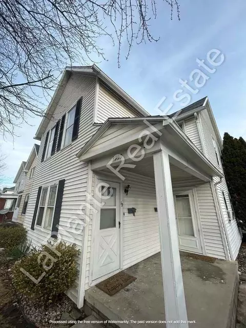 3950 Woodhaven Dr, Toledo, OH 43612