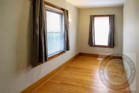 4210 Davenport St, Omaha, NE 68131 photo 13