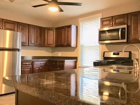 25 S White Horse Pike, Audubon, NJ 08106