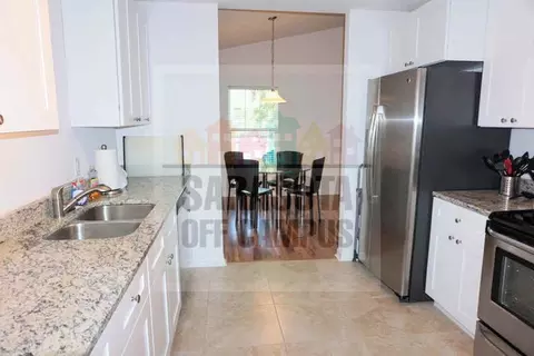 1039 32nd St, Sarasota, FL 34234