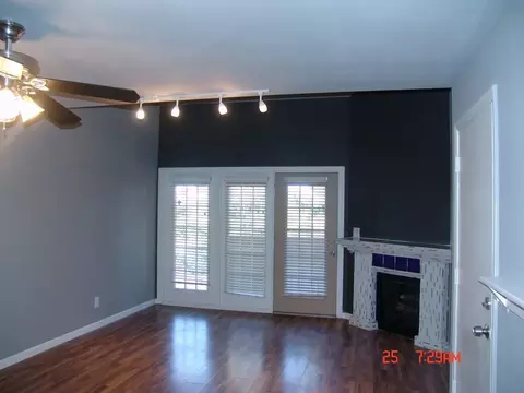 30 E Brown Rd, Mesa, AZ 85201