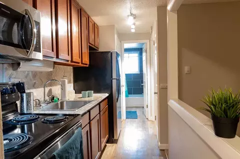 300 Clayton St, Denver, CO 80206 photo 4