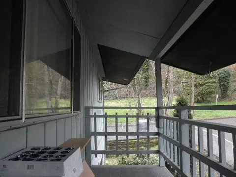 450 NW 16th Ave, Camas, WA 98607