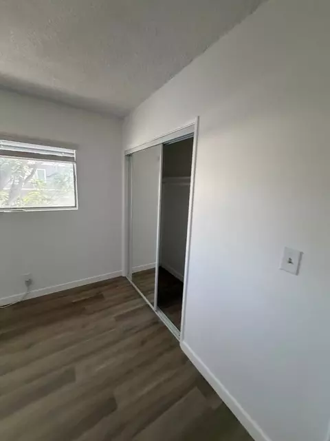 24810 Newhall Ave, Newhall, CA 91321 photo 14