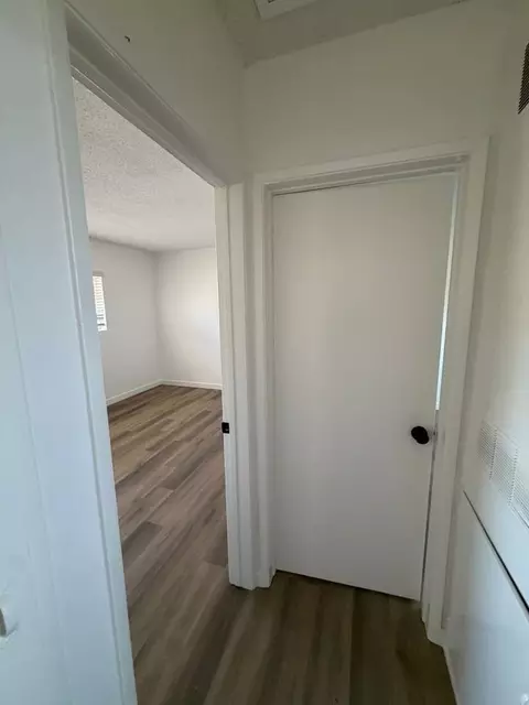 24810 Newhall Ave, Newhall, CA 91321 photo 16