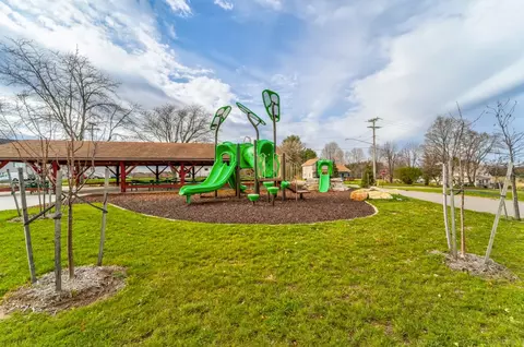 216 Sunset Pl, Neillsville, WI 54456