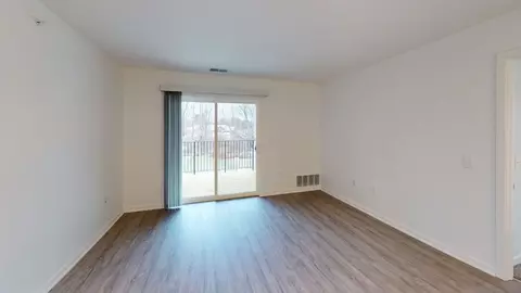 17003 Lakeshore Flats Dr, Grand Haven, MI 49417