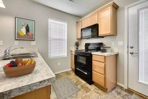 1288 Everest St, Meridian, ID 83646