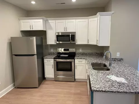 170 Enterprise Ct, Bowling Green, KY 42101