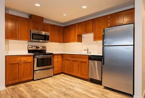 151 John St, Seattle, WA 98109