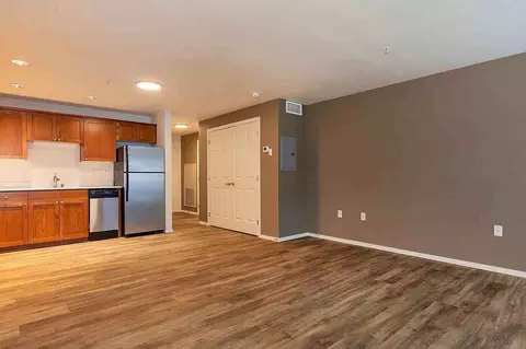 151 John St, Seattle, WA 98109