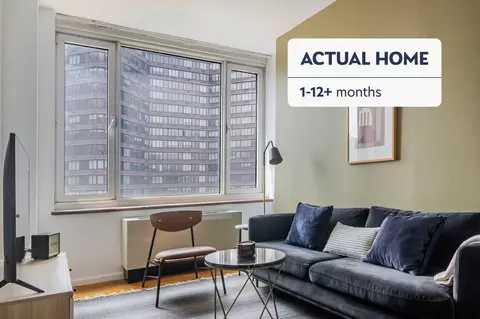 635 W 42nd St, New York, NY 10036