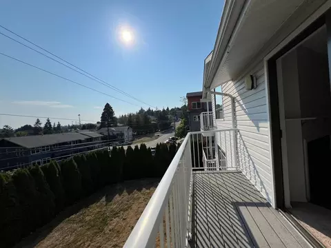 936 24th St, Bellingham, WA 98225