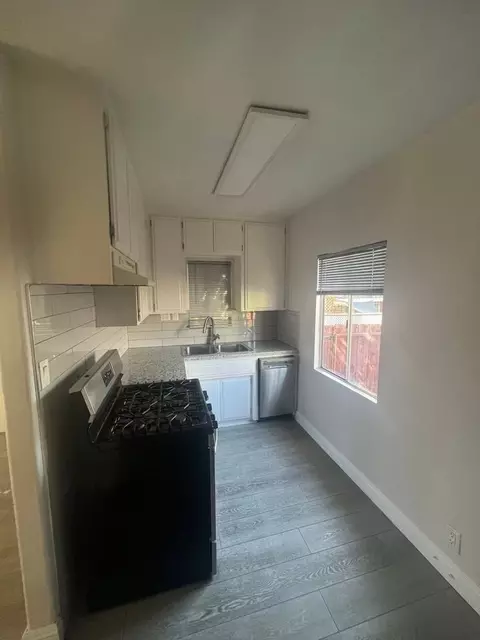 1917 New Jersey St, Los Angeles, CA 90033