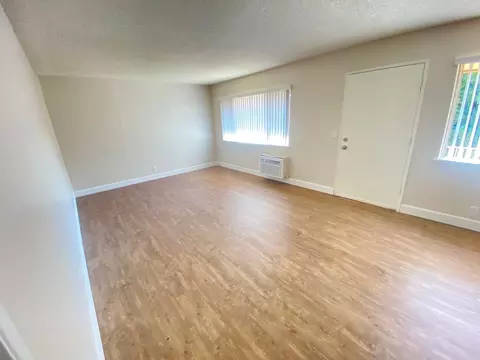 6430 Crescent Ave, Buena Park, CA 90620