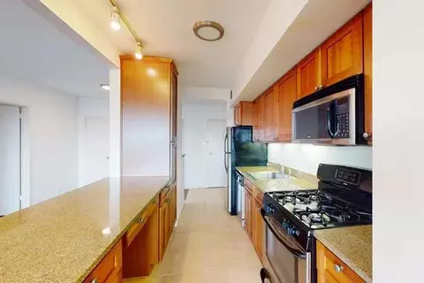 665 S Skinker Blvd, Saint Louis, MO 63105