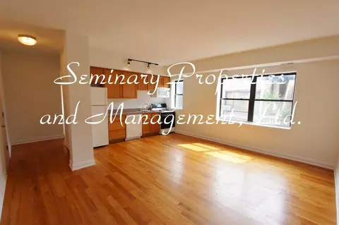936 W Sunnyside Ave, Chicago, IL 60640